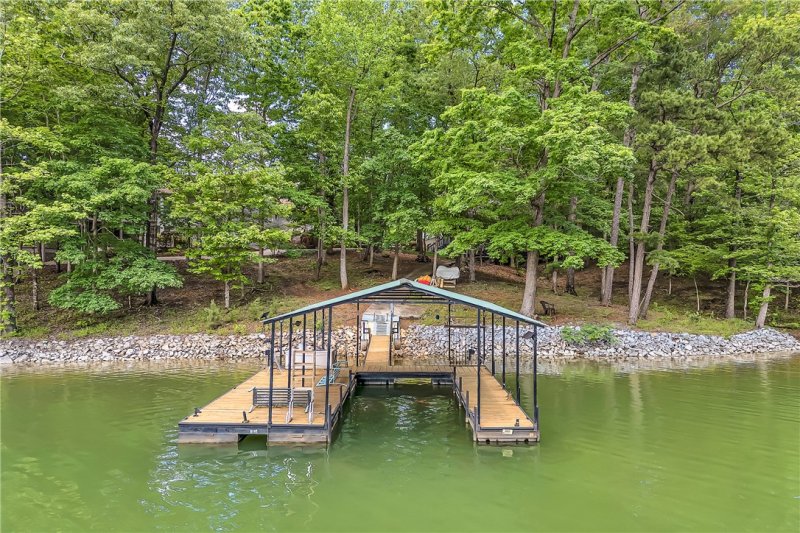 Property image 5 at 345 Oconee Avenue, Westminster, SC 29693