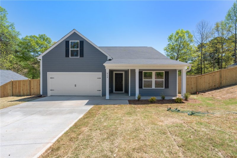 Kensington Estates at Keowee, Seneca Community