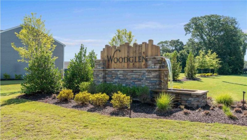 Property image 2 at 840 Crispin Street, Piedmont, SC 29673