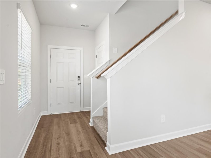 Property image 2 at 129 Gardner Avenue, Gray Court, SC 29645