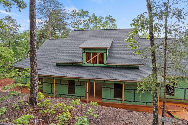 Property image 3 of 235 Bay View Drive in Bay Ridge, Salem, SC 29676