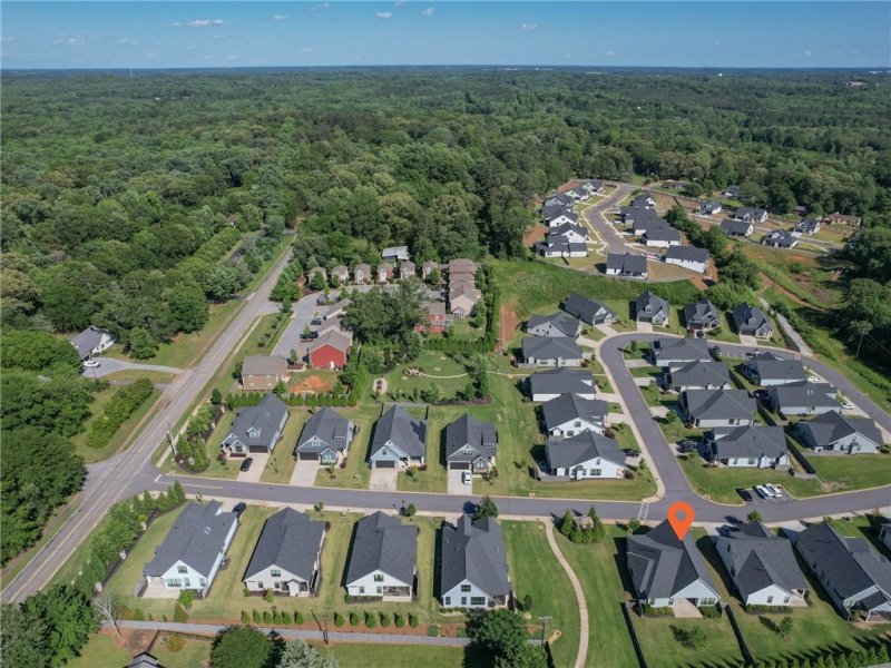 Property image 4 of 112 Stanbury Drive in The Clemson Cottages, Clemson, SC 29631