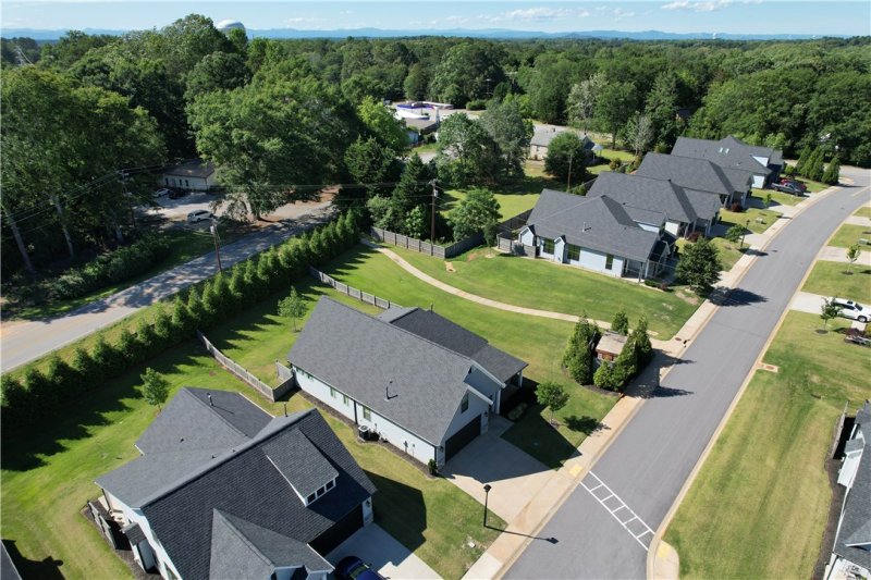 Property image 5 of 112 Stanbury Drive in The Clemson Cottages, Clemson, SC 29631