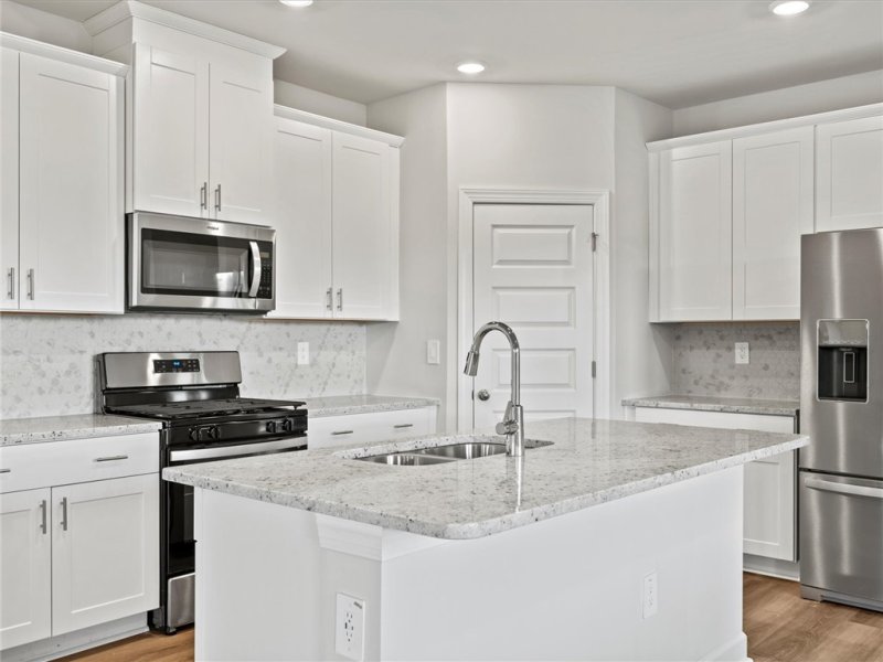 Property image 4 at 713 Whitebark Drive, Pendleton, SC 29670