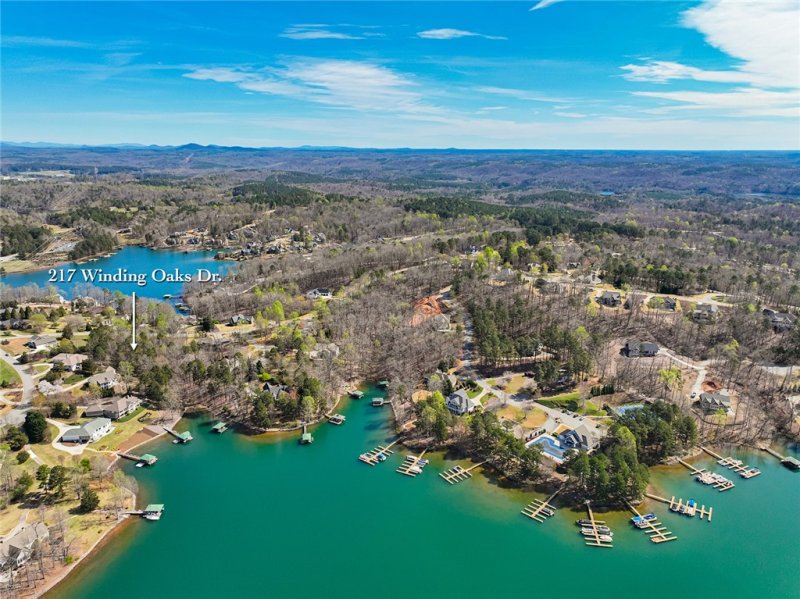 Property image 5 of 217 Winding Oaks Drive in Waterford Pointe - Oconee, Seneca, SC 29672