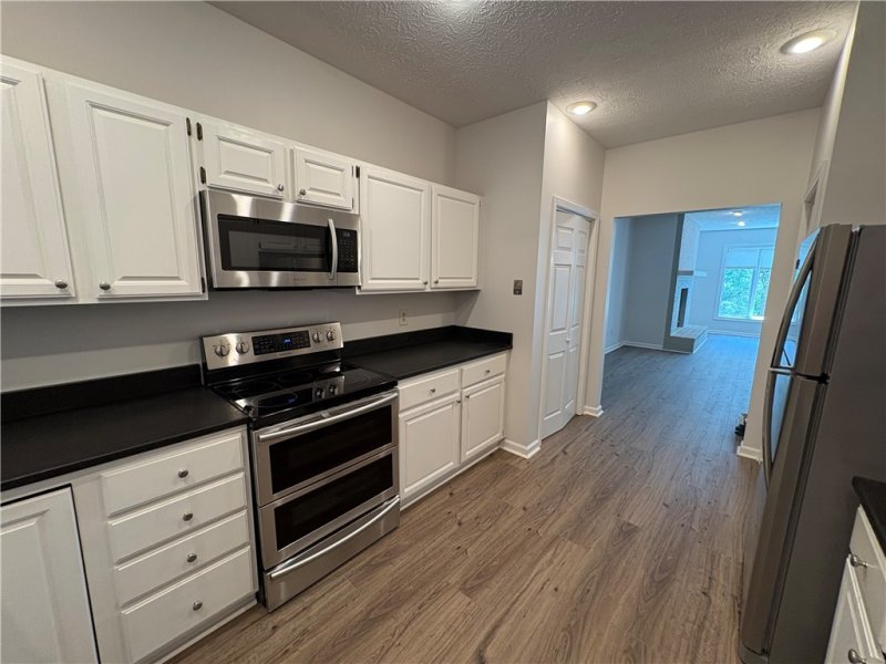 Property image 2 of 495 Tall Ship Drive in Keowee Key, Salem, SC 29676