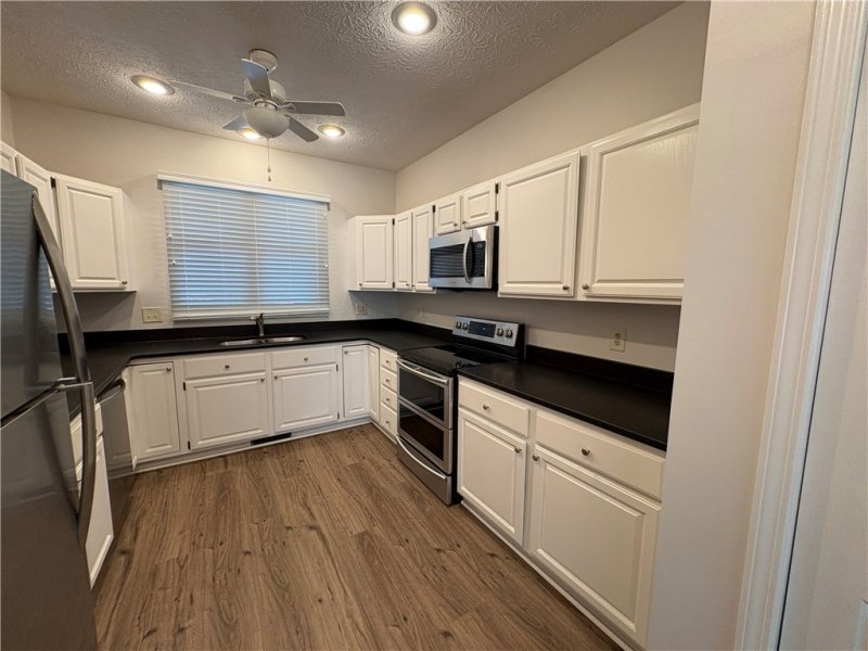 Property image 3 of 495 Tall Ship Drive in Keowee Key, Salem, SC 29676