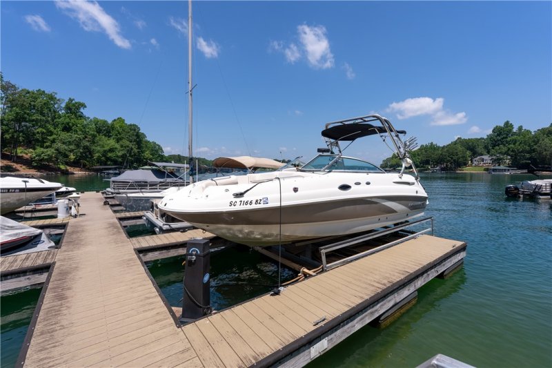 Property image 5 of 507 Viewpoint Court in The Summit, Seneca, SC 29672