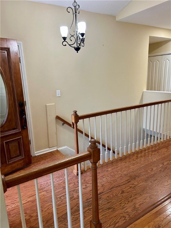 Property image 2 of 105 Eagle Court in Chickasaw Point, Westminster, SC 29693