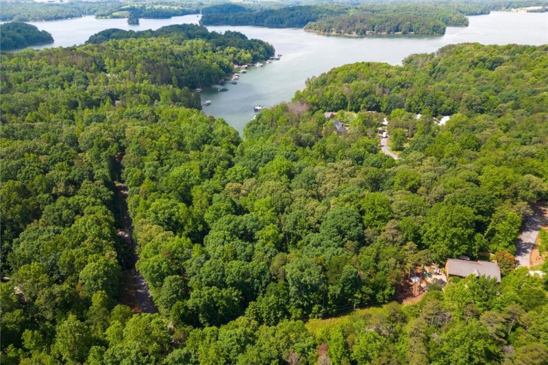 Property image 3 of Lots 14 15 Bay Drive in Cherokee Bay, Fair Play, SC 29643