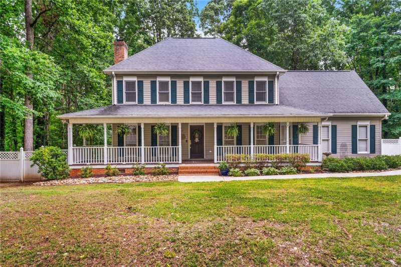 500 Shadow Oaks Drive