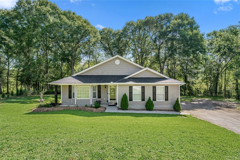 433 Shore Line Drive