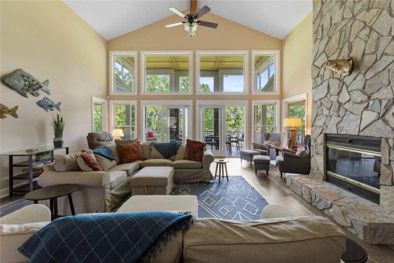 Property image 3 at 1145 Cherokee Road, Townville, SC 29689