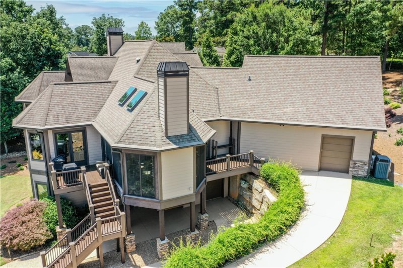 Property image 4 of 124 Pineridge Pointe Drive in Pine Ridge Poin, Seneca, SC 29672