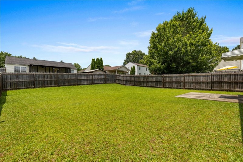 Property image 3 at 110 Hatters Court, Easley, SC 29642
