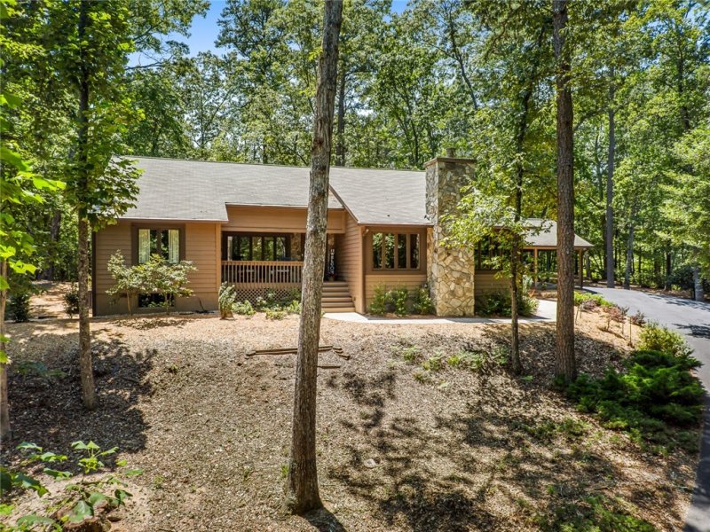 Property image 3 of 7 Drifter Lane in Keowee Key, Salem, SC 29676