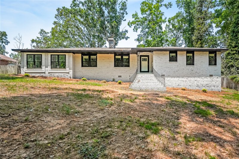 115 Tanglewood Drive