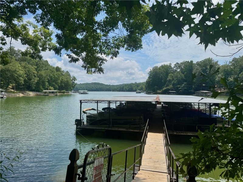 Property image 4 at 210 Wakefield Drive, Seneca, SC 29678