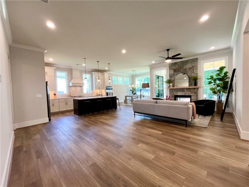 Property image 5 of 105 Pine Hill Way in Kingswood Cottages, Clemson, SC 29631