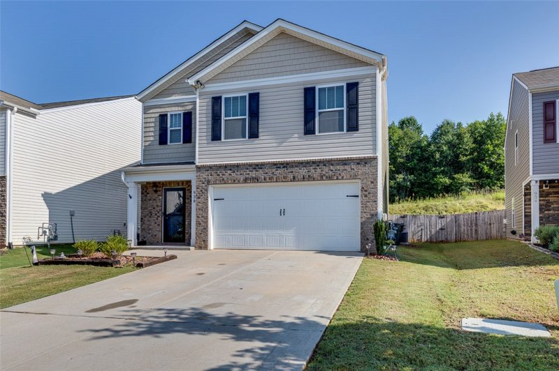 Property image 2 at 938 Ashwood Way, Easley, SC 29640