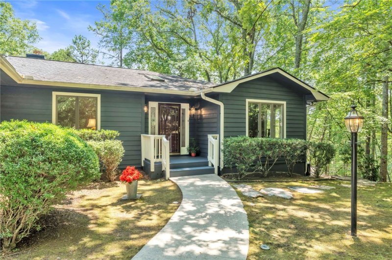 Property image 2 at 4 Slack Tide Court, Salem, SC 29676