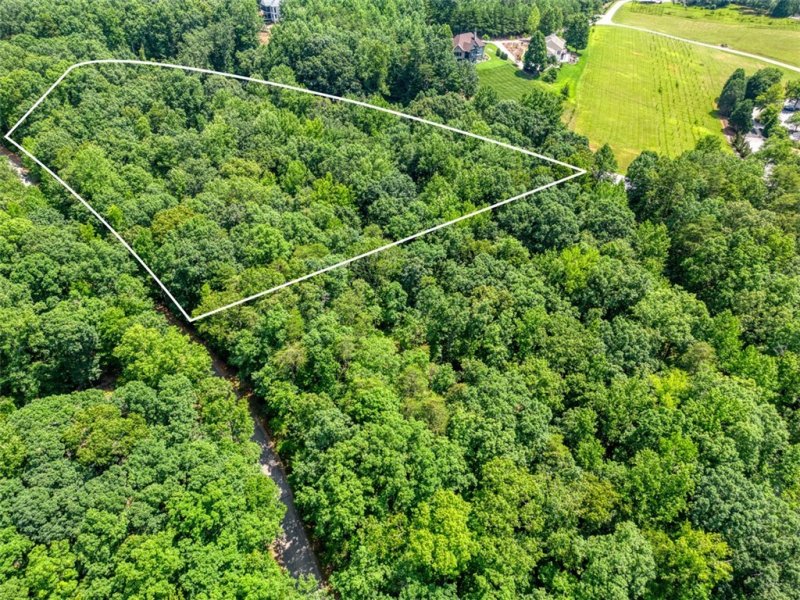 Property image 2 of 14 Alsace Way in Crescent Mountain Vineyard, Travelers Rest, SC 29690