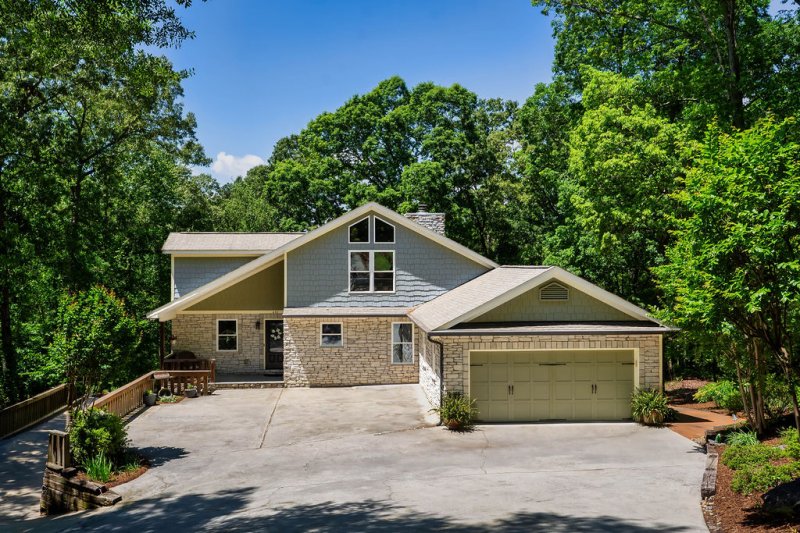 Property image 2 at 432 Overlook Drive, Fair Play, SC 29643