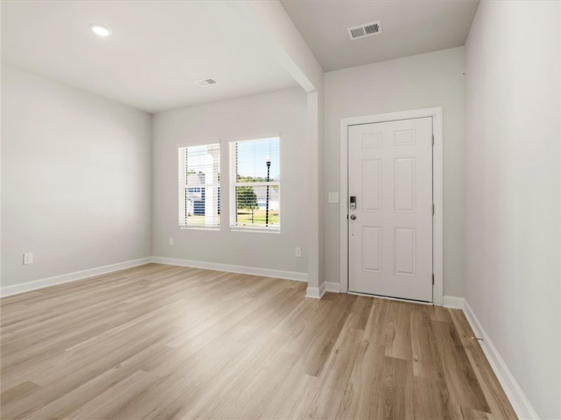 Property image 2 at 121 Tantalus Street, Gray Court, SC 29645