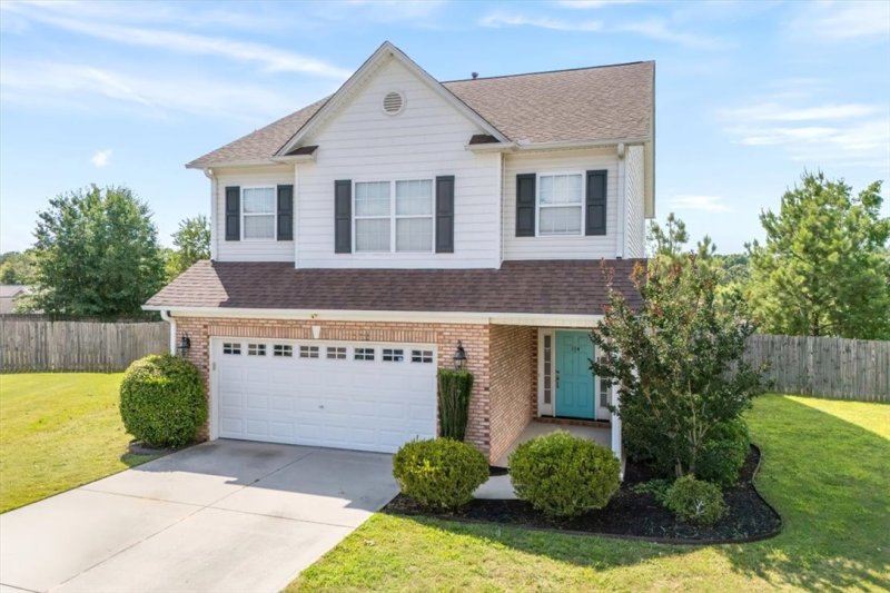 Property image 2 at 114 Eagles View Court, Easley, SC 29642