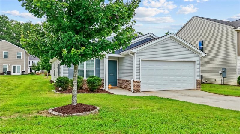 Property image 2 at 121 Traditions Boulevard, Anderson, SC 29625