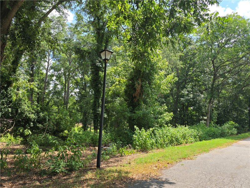 Property image 2 at 513 Quail Hollow Road, Anderson, SC 29621