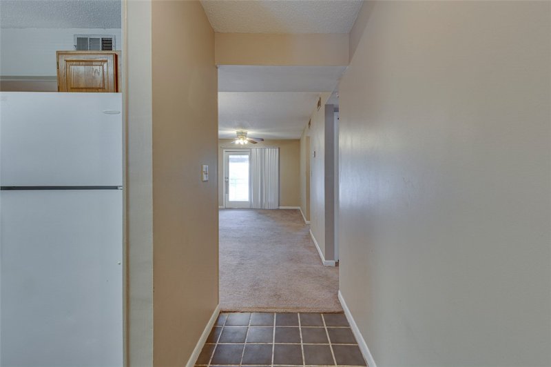 Property image 3 of 1011 Northlake Drive in Northlake Condo, Anderson, SC 29625