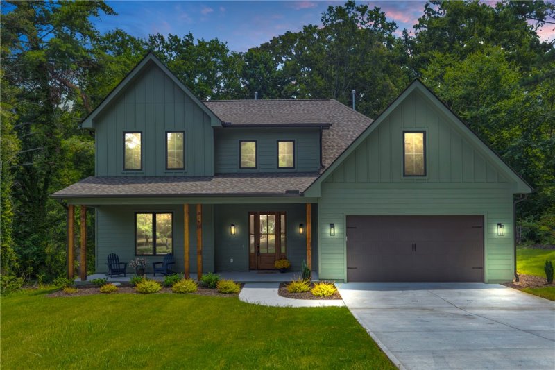 Property image 2 at 214 Highland Drive, Clemson, SC 29631