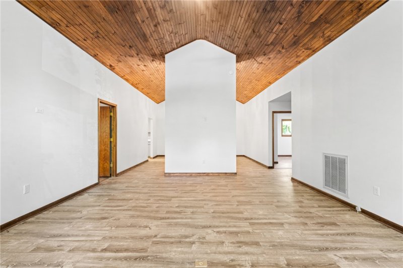 Property image 5 at 309 Long Reach Drive, Salem, SC 29676