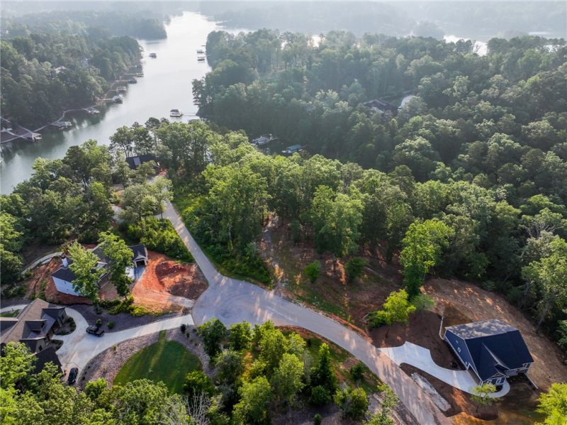 Property image 3 at 1114 Little River Drive, Seneca, SC 29672