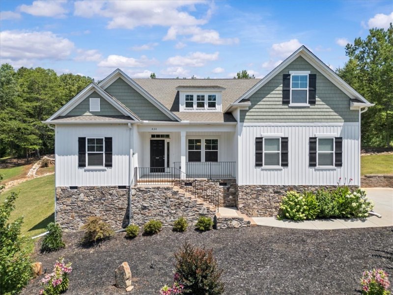 Property image 2 at 434 Twin View Drive, Westminster, SC 29693