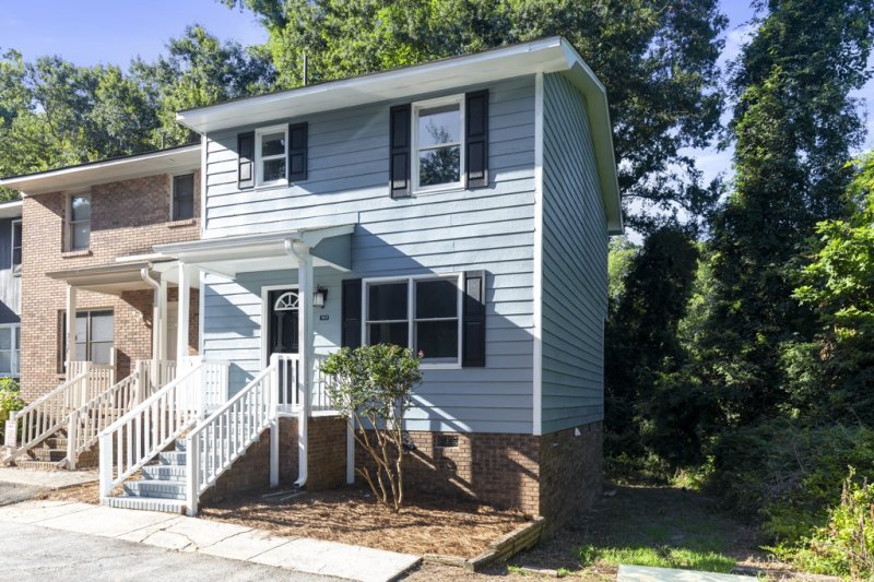 Property image 3 at 902f Creekside Drive, Clemson, SC 29631