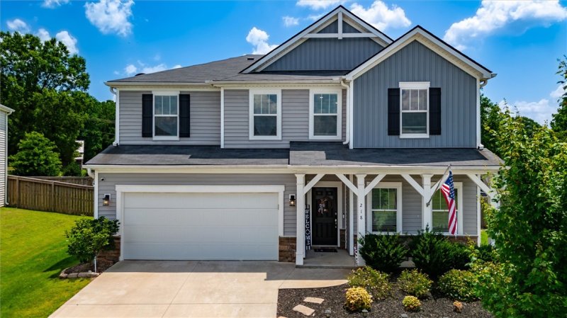 Property image 2 of 218 Walking Stick Way in Parkview Glen, Pelzer, SC 29669