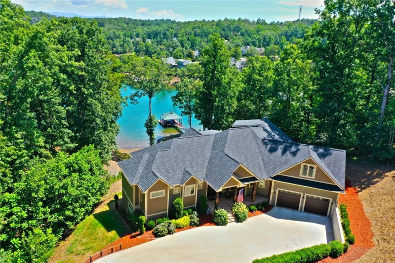 Waterford Pointe - Oconee, Seneca Community