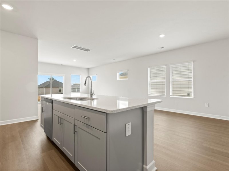 Property image 5 at 663 Cozy Bluff Road, Spartanburg, SC 29301