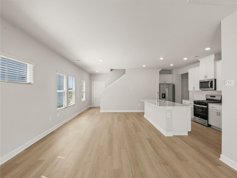 Property image 5 of 402 Shortleaf Lane in Village at White Pine, Pendleton, SC 29670