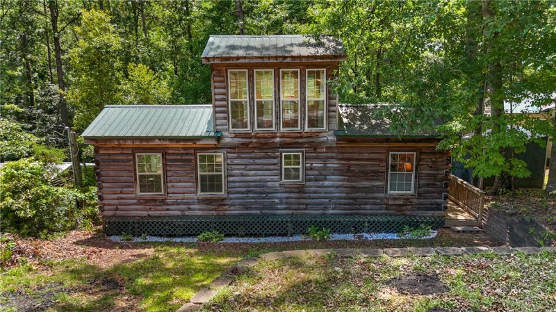 Property image 2 at 360 N Port Bass Drive, Fair Play, SC 29643