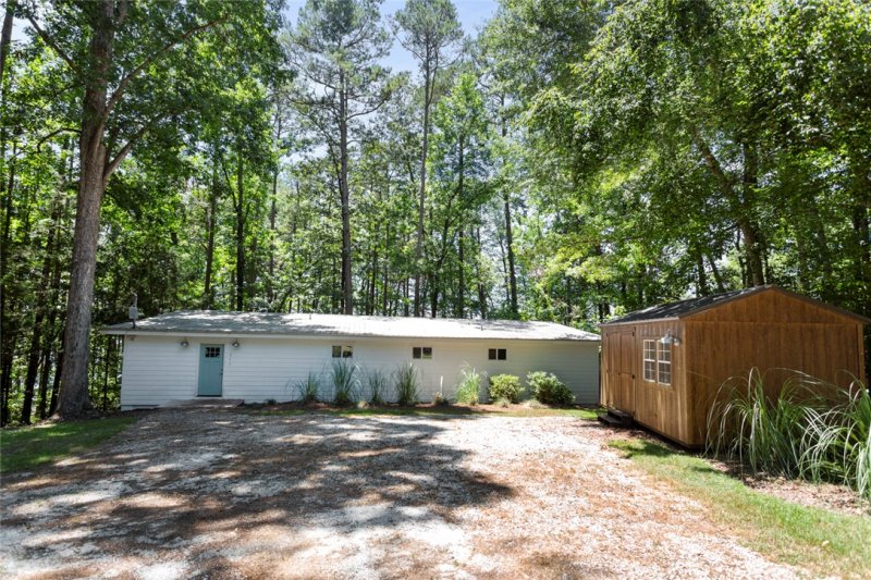 Property image 2 at 255 Joann Circle, Fair Play, SC 29643