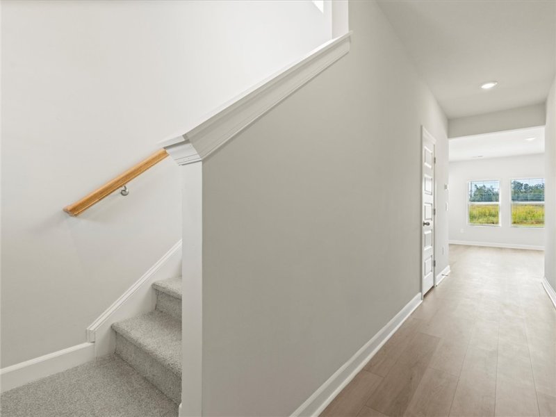 Property image 3 of 403 Shortleaf Lane in Village at White Pine, Pendleton, SC 29670