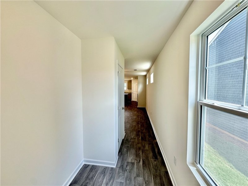 Property image 2 at 528 Seaborn Circle, Pendleton, SC 29670