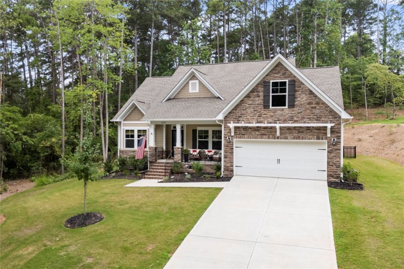 Property image 2 of 2638 Dog Leg Lane in Cross Creek Plan, Seneca, SC 29678