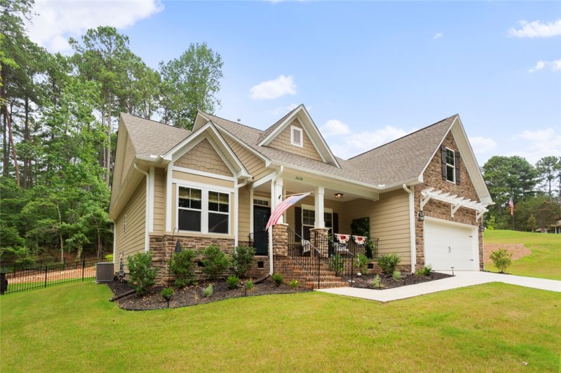 Property image 3 of 2638 Dog Leg Lane in Cross Creek Plan, Seneca, SC 29678