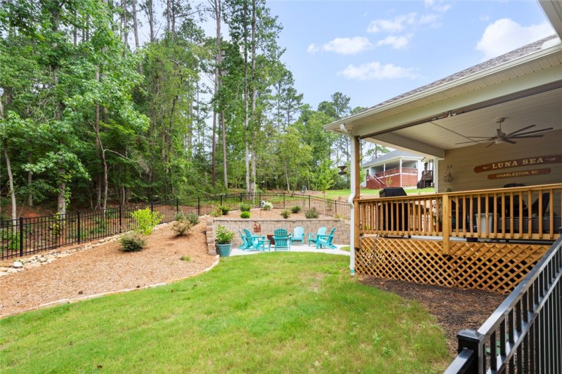 Property image 4 of 2638 Dog Leg Lane in Cross Creek Plan, Seneca, SC 29678