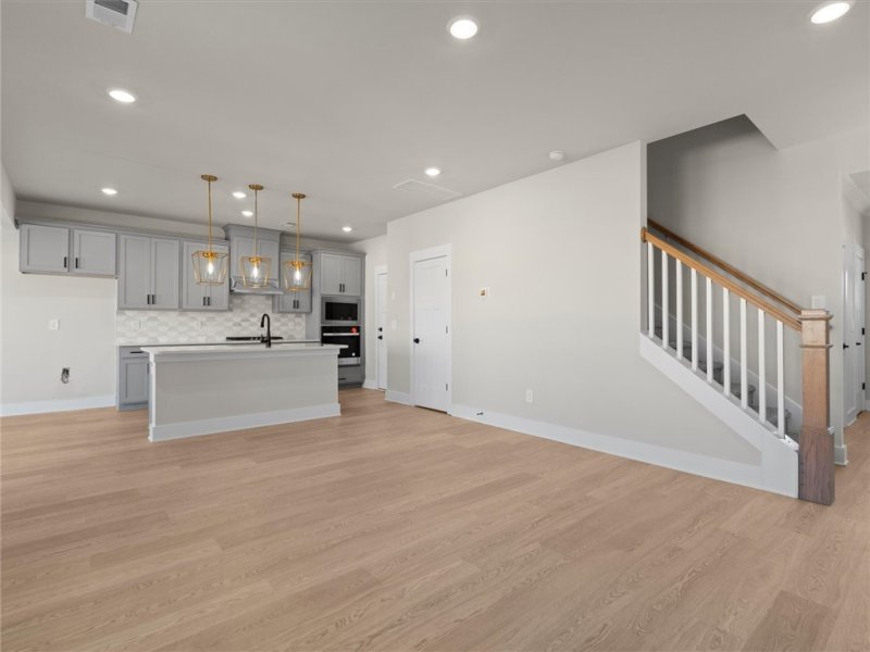 Property image 4 at 318 Fair Cross Circle, Piedmont, SC 29673