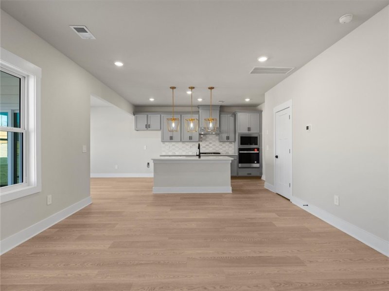 Property image 5 at 318 Fair Cross Circle, Piedmont, SC 29673